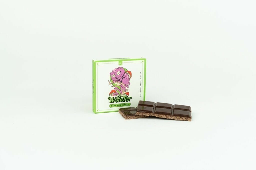 Wonder – Psilocybin Chocolate Bar – Dark Chocolate - Image 4
